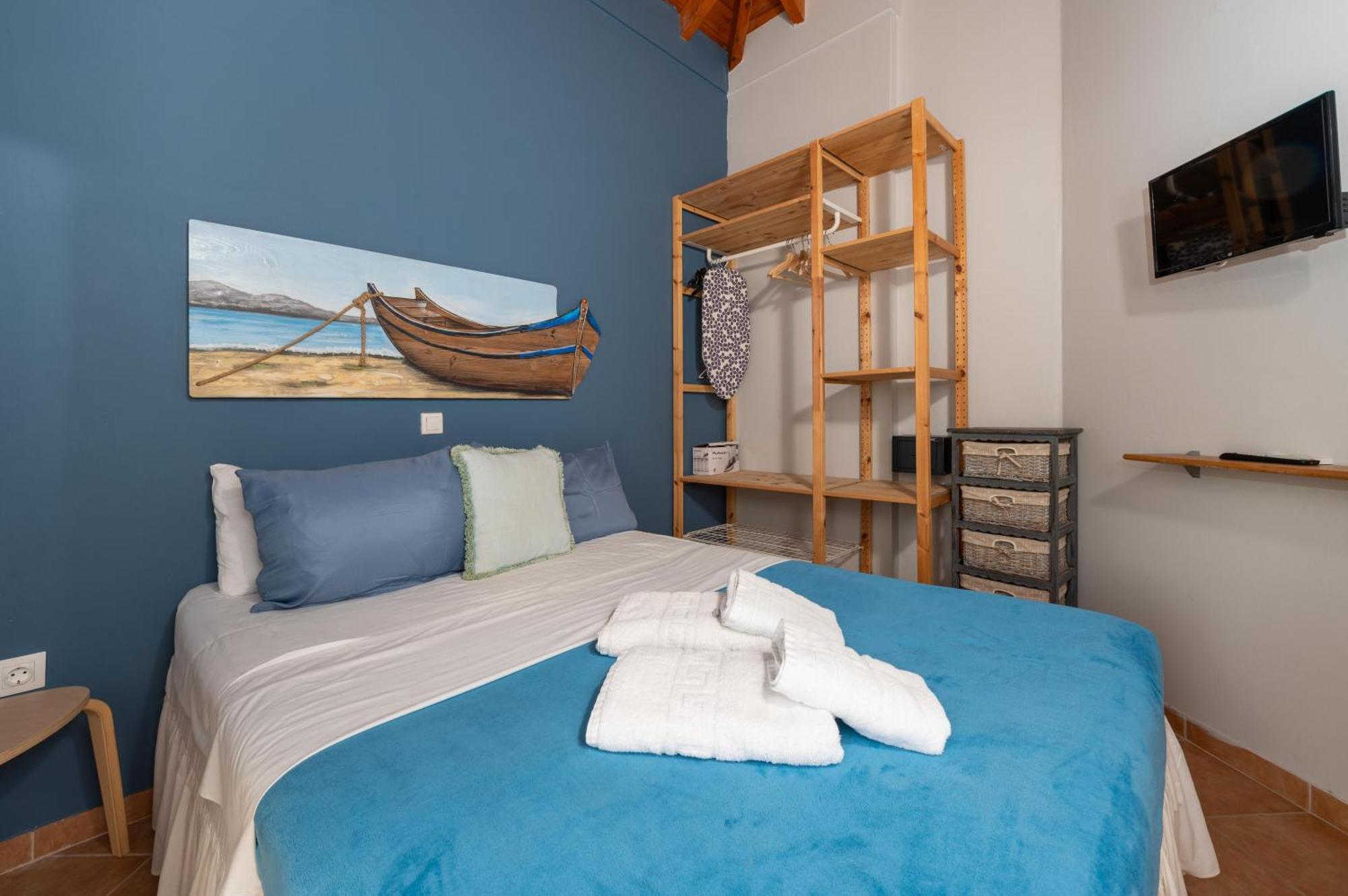 Spedion Villa - Near To Sea Villas With Heated Swimming Pool Gythio Chambre photo