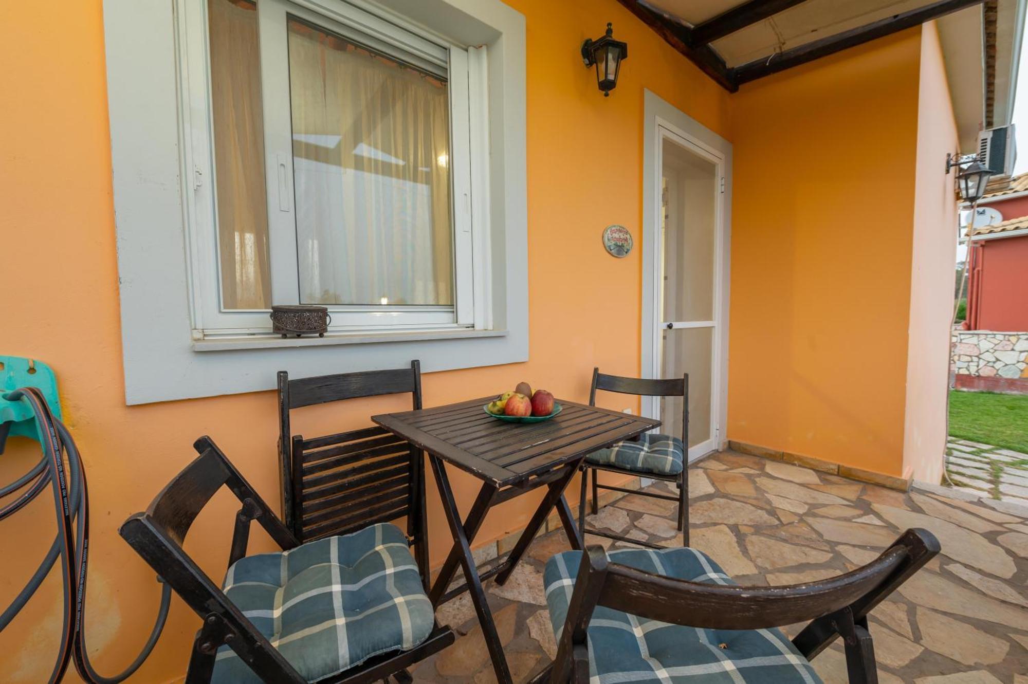 Spedion Villa - Near To Sea Villas With Heated Swimming Pool Gythio Chambre photo