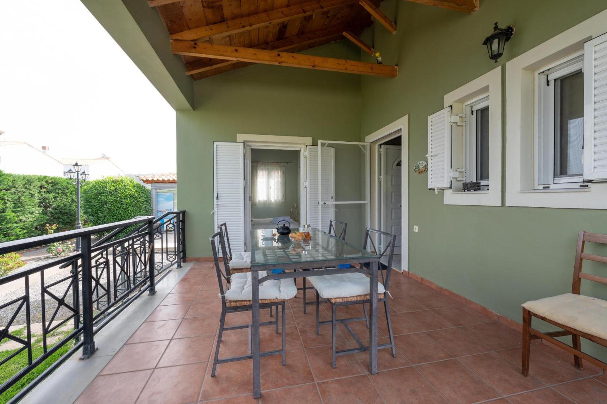 Spedion Villa - Near To Sea Villas With Heated Swimming Pool Gythio Extérieur photo